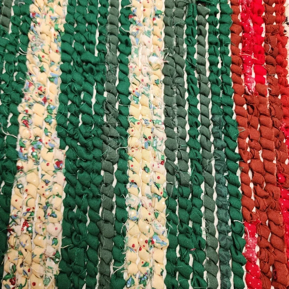 Handmade Braided Holiday Rag Rug Mat Farmhouse Country Chic Stripes 22.75